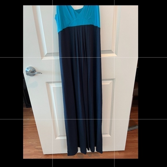 Ann Taylor Sleeveless Maxi Hi Dress Size XS - Picture 3 of 7